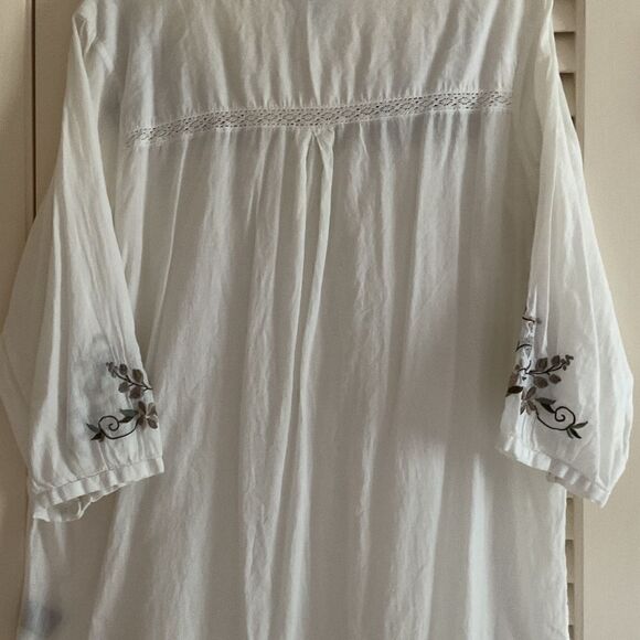 Summer WHITE EMBROIDERED WOMAN TUNIC/BEACH COVER UP SIZE M - Picture 4 of 11